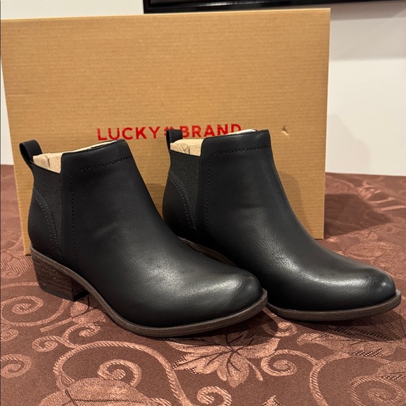 🍀 Lucky Brand “Bandene” Black Ankle Boots. Size 7 - Picture 6 of 15